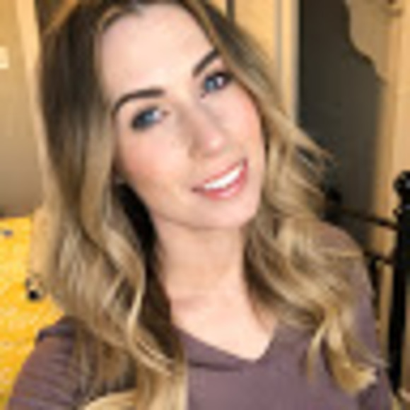 Meet your Posher, Tara - Picture 1 of 1